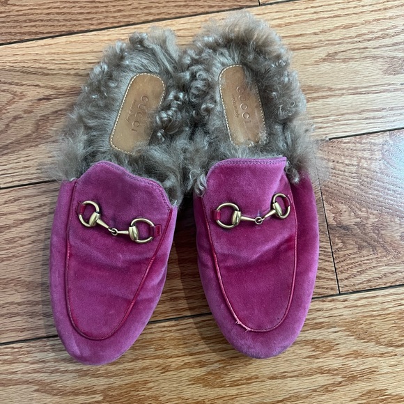 Gucci slippers - Picture 1 of 8